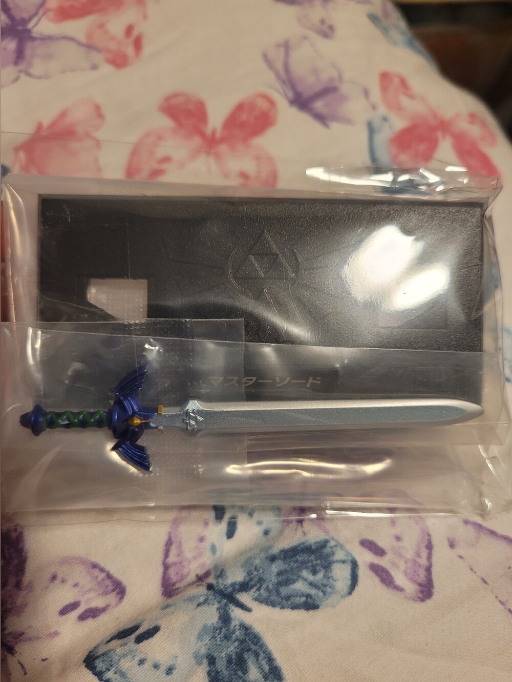 Zelda Weapons Collection Master Sword Mini Figure - Picture 2 of 3
